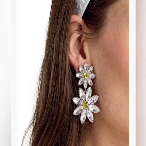 For Love And Lemons Marguerite Crystal Daisy Earrings - Picture 7 of 16